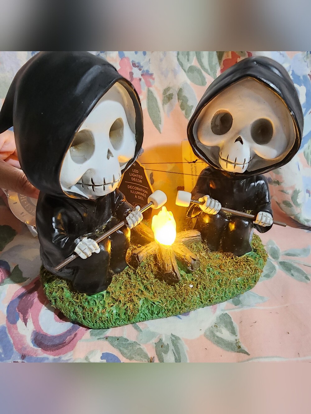 LED Lighted Skeleton Grim Reapers Roasting Marshmallows Bonfire Halloween Decor